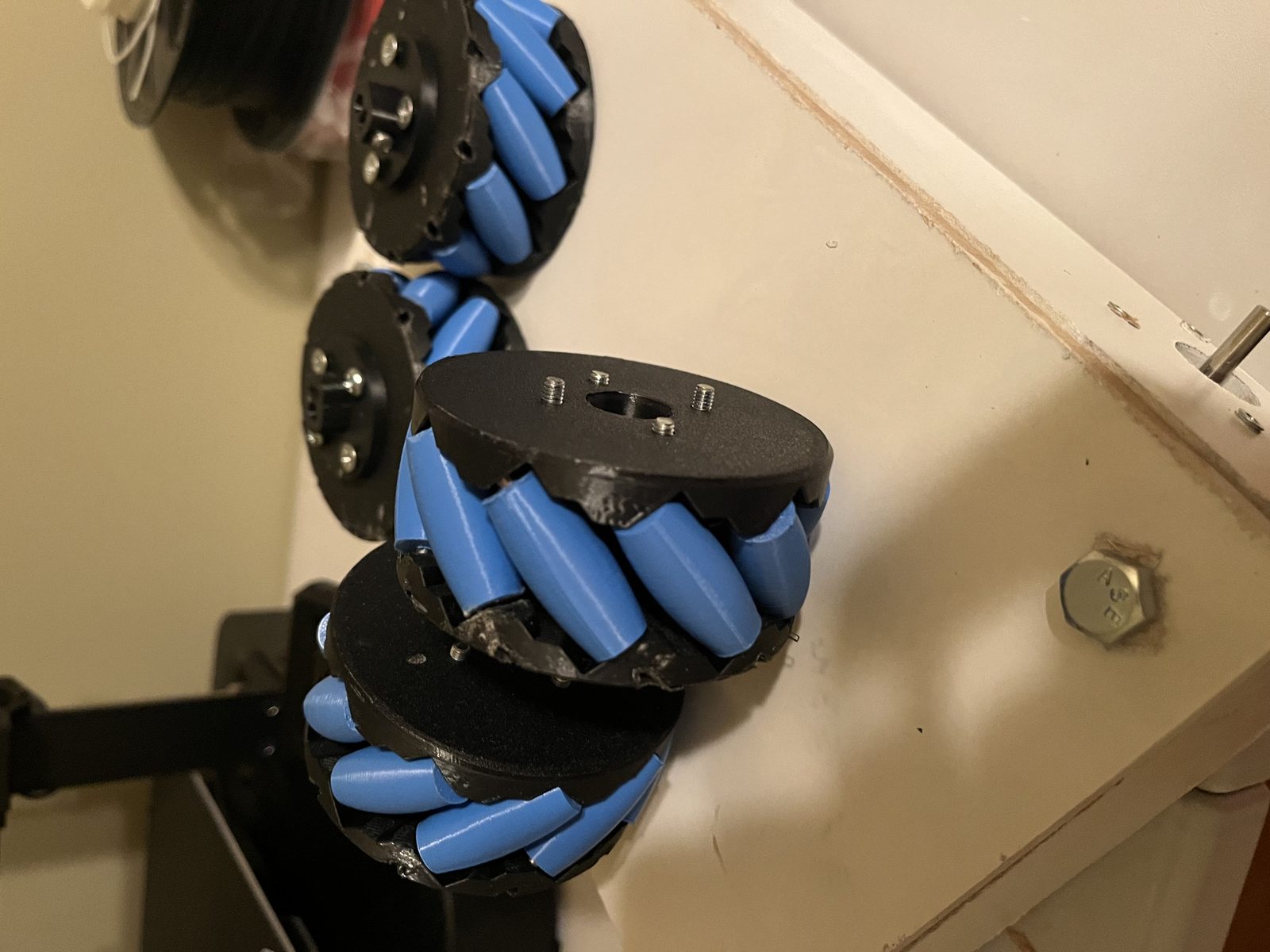 Omni wheel detail